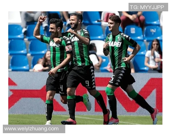 梅赫伦与苗斯的精彩对决分析及赛季前景展望