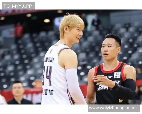 王哲林领衔中国男篮新征程展现实力与决心的光辉时刻