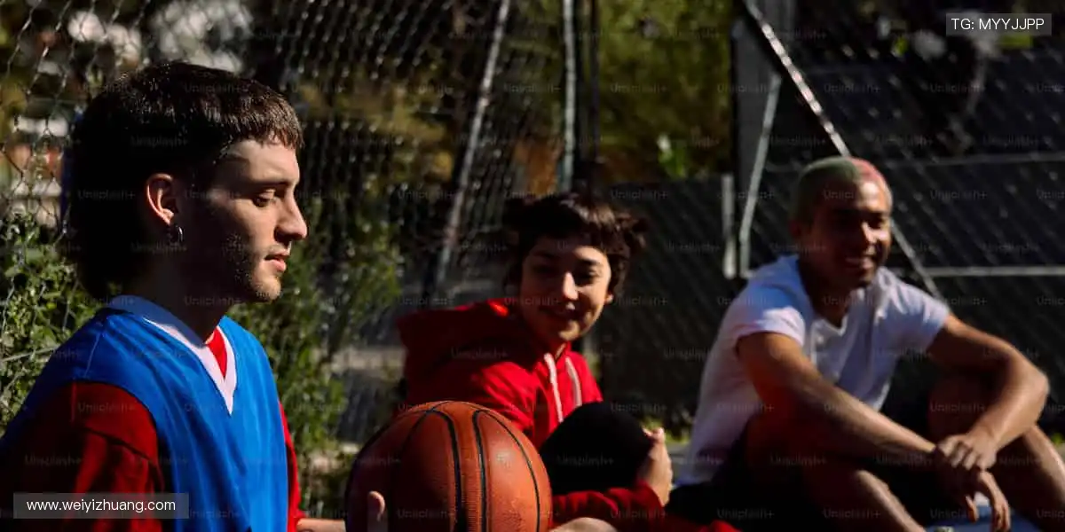 💻高清画质 + 实时弹幕，直播平台就是你的专属看台！